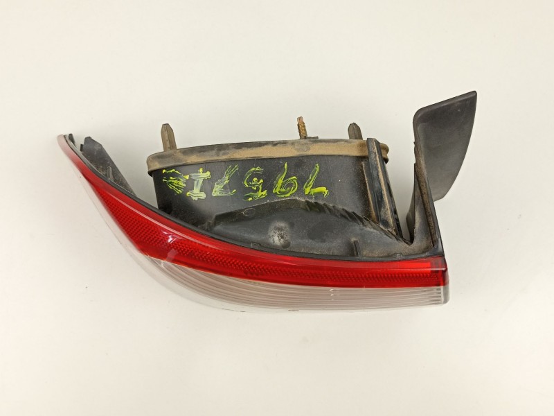 Recambio de piloto trasero izquierdo para renault laguna ii (bg0) dynamique referencia OEM IAM 8200002473  