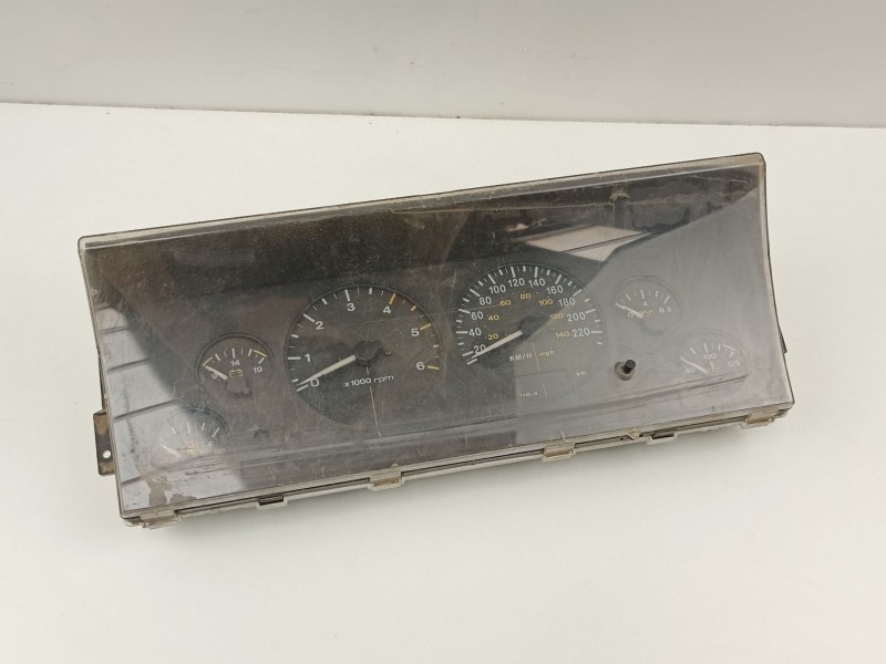 Recambio de cuadro instrumentos para jeep grand cherokee 2.5 d -m52 referencia OEM IAM 56042795 CR0010017K0C0 