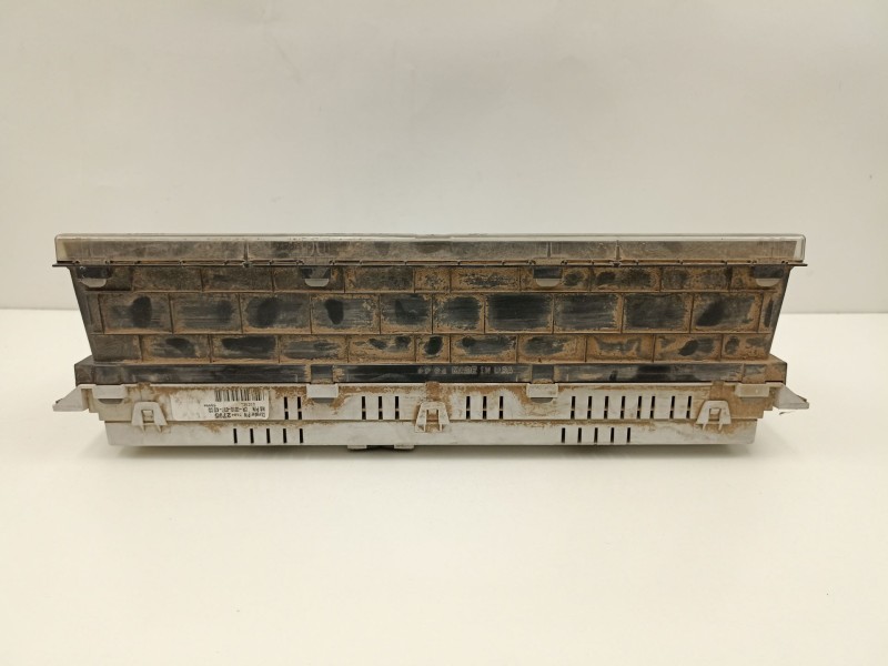 Recambio de cuadro instrumentos para jeep grand cherokee 2.5 d -m52 referencia OEM IAM 56042795 CR0010017K0C0 