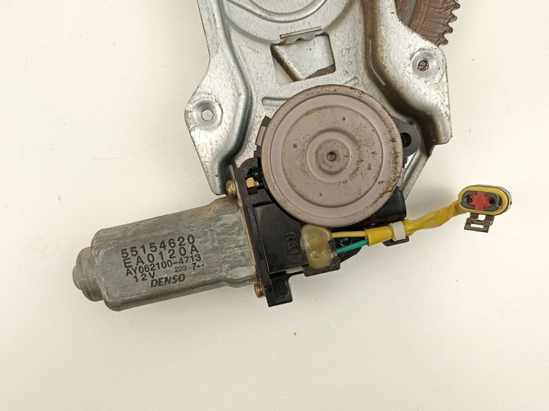 Recambio de elevalunas trasero derecho para jeep grand cherokee 2.5 d referencia OEM IAM 55154620  