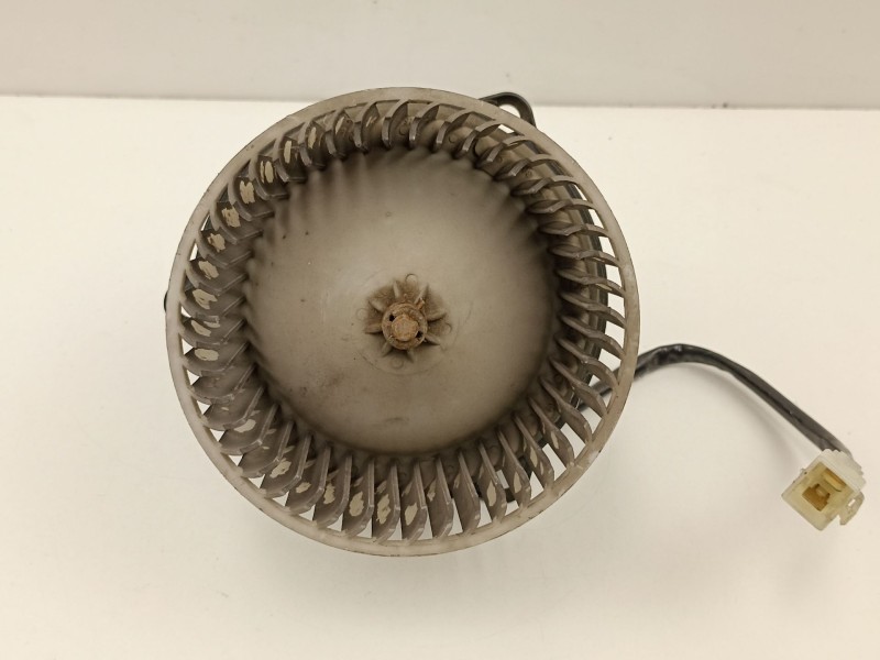 Recambio de motor calefaccion para jeep grand cherokee 2.5 d referencia OEM IAM 4778417  