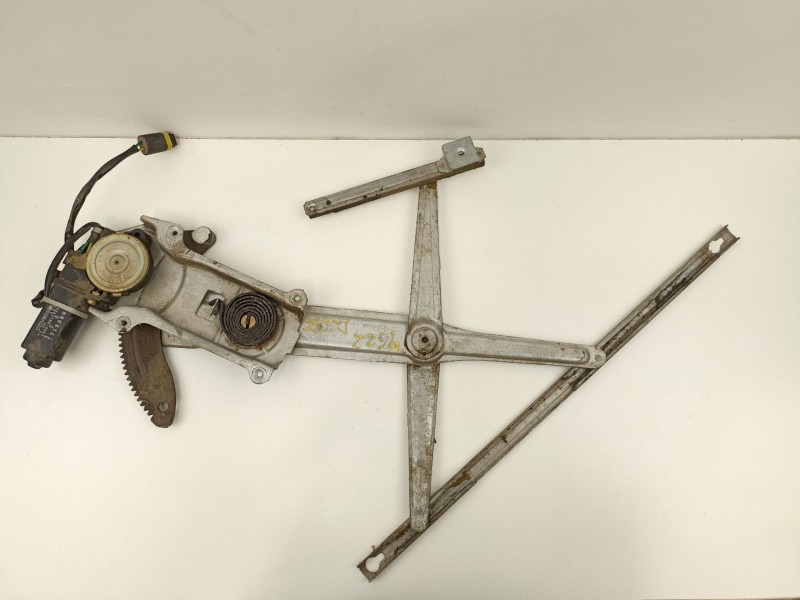 Recambio de elevalunas delantero izquierdo para jeep grand cherokee 4.0 g /s00 automatico referencia OEM IAM 56005165  