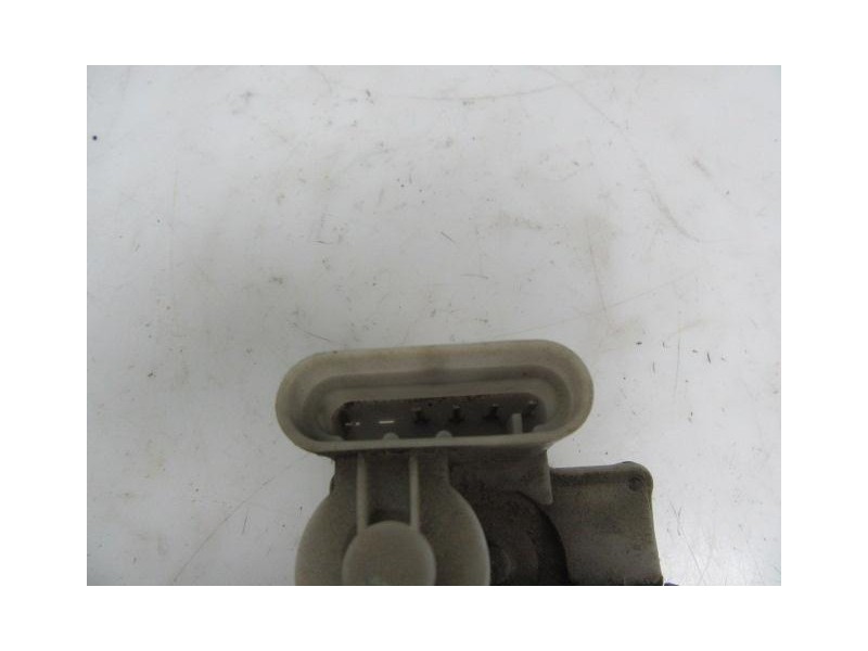 Recambio de cerradura pta. tras. dch. : alfa romeo 147 : 1.6 g [2004] para alfa romeo 147 1.6 g referencia OEM IAM   