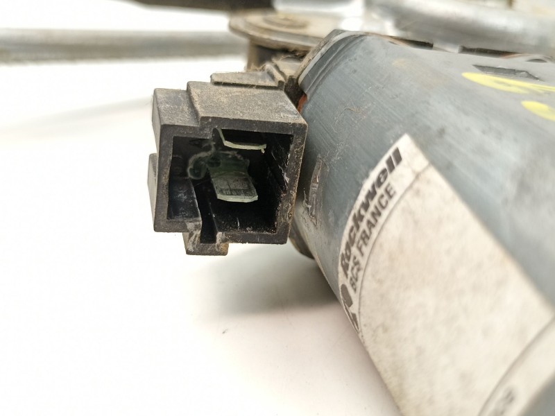 Recambio de elevalunas trasero derecho para jeep cherokee 2.5 td referencia OEM IAM 55154898  