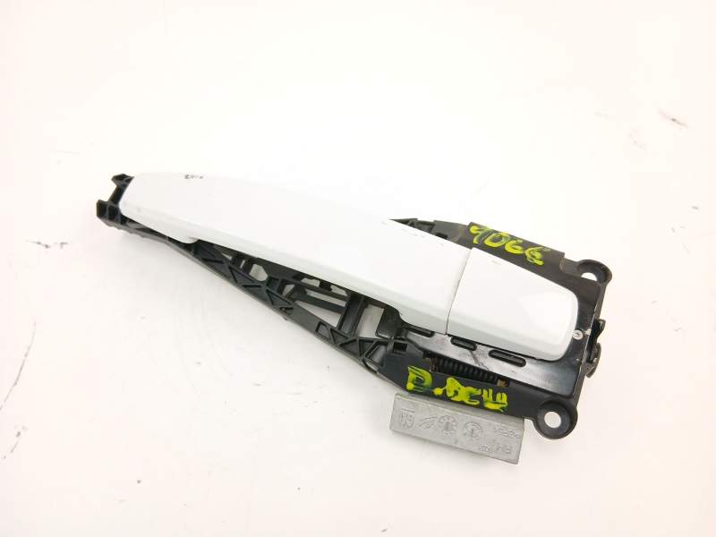 Recambio de manilla delantera derecha para opel insignia a (g09) 2.0 cdti (68) referencia OEM IAM 14096401  