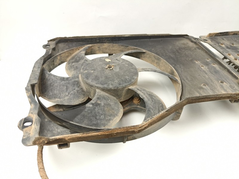 Recambio de electroventilador para tata safari 3.0 td referencia OEM IAM E1450100  