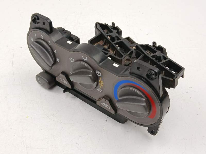 Recambio de mandos calefaccion aire para hyundai accent ii sedán (lc) 1.3 referencia OEM IAM 9725025200  