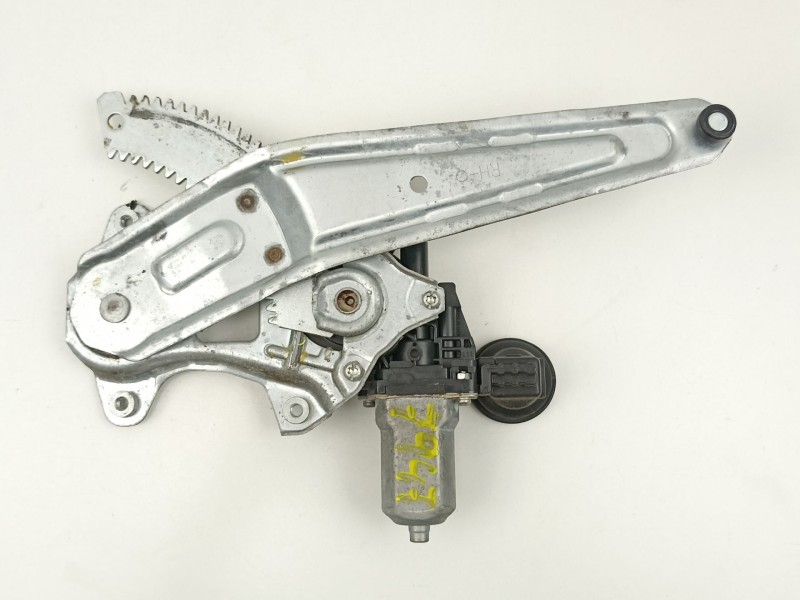 Recambio de elevalunas trasero derecho para daihatsu sirion (m3..) referencia OEM IAM 85720B2030 2621002470 