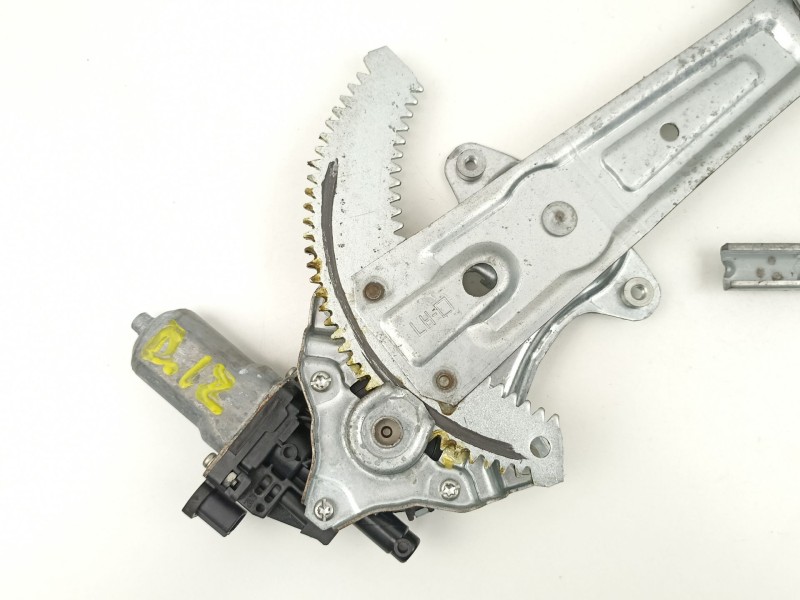 Recambio de elevalunas delantero izquierdo para daihatsu sirion (m3..) referencia OEM IAM 85720B2020 2621002220 