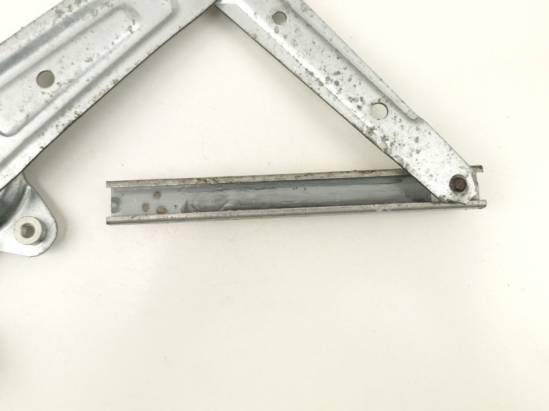 Recambio de elevalunas delantero izquierdo para daihatsu sirion (m3..) referencia OEM IAM 85720B2020 2621002220 