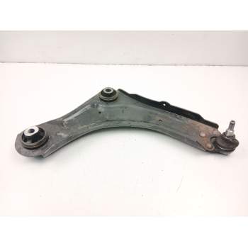 BRAZO SUSPENSION INFERIOR DELANTERO DERECHO 545009207R 