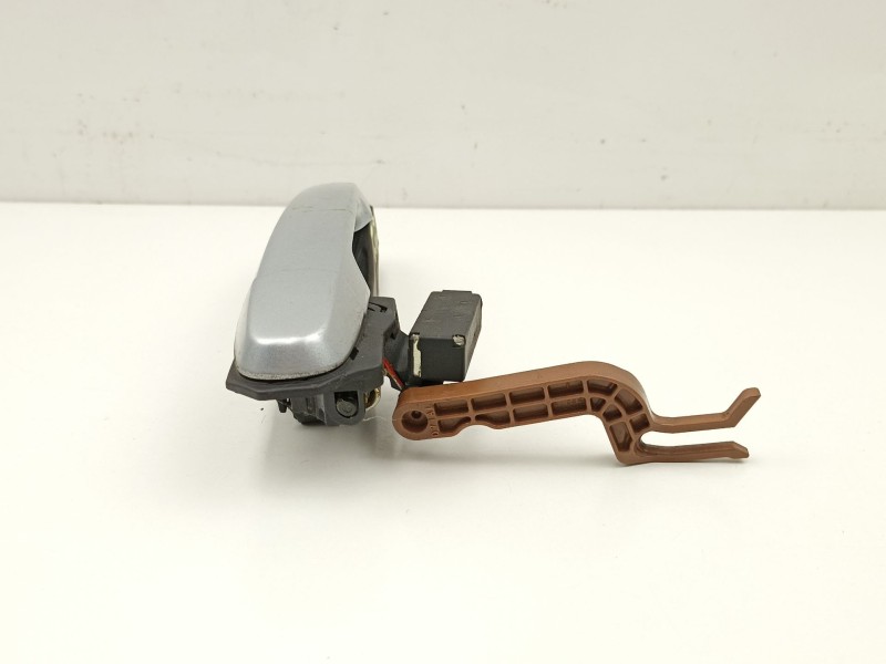 Recambio de manilla trasera izquierda para daihatsu sirion (m3..) referencia OEM IAM   