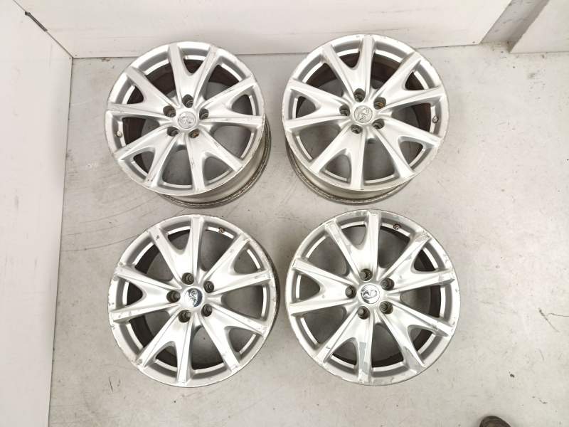 Recambio de juego llantas para infiniti g sedán 37 referencia OEM IAM D0C00JU44A  D0C00JU44B