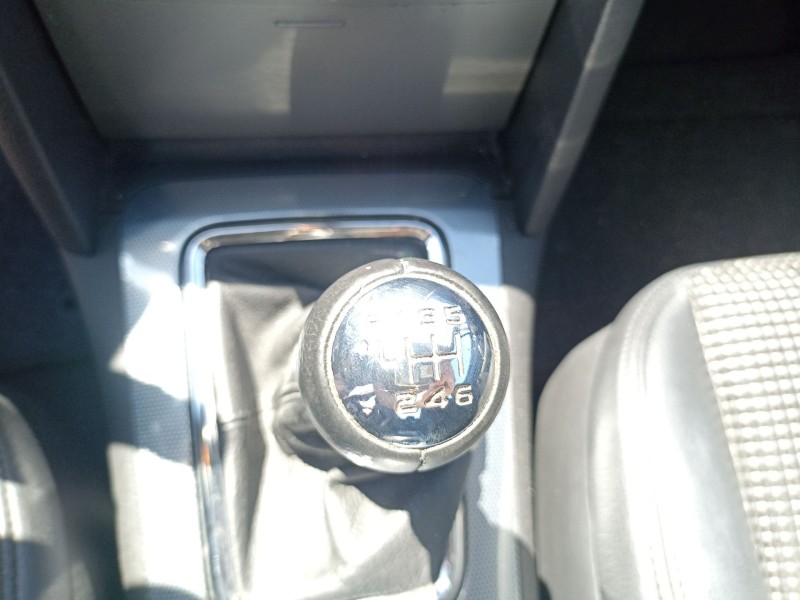 peugeot 407 del año 2004