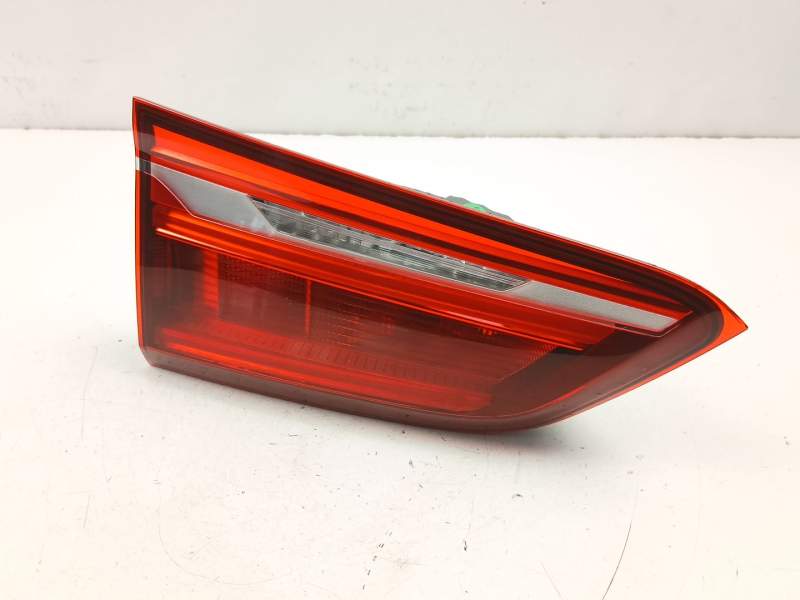 Recambio de piloto porton izquierdo para bmw x1 (f48) sdrive 18 d referencia OEM IAM 7350697  