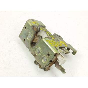 CERRADURA PUERTA DELANTERA DERECHA A9017200235 