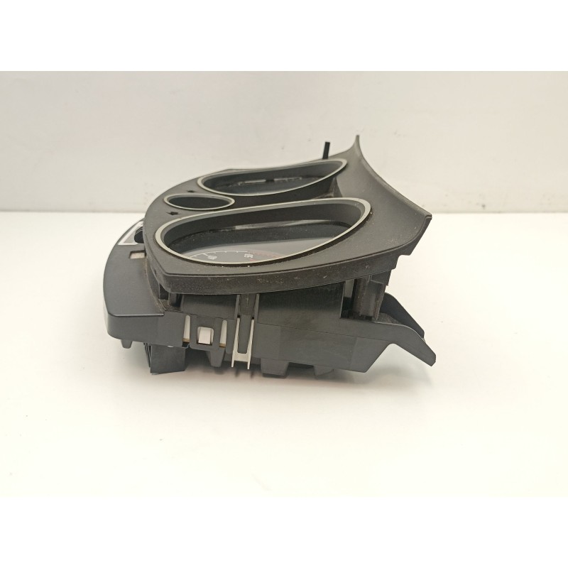 Recambio de cuadro instrumentos para opel zafira 1.9 td z19dt referencia OEM IAM 13216685  