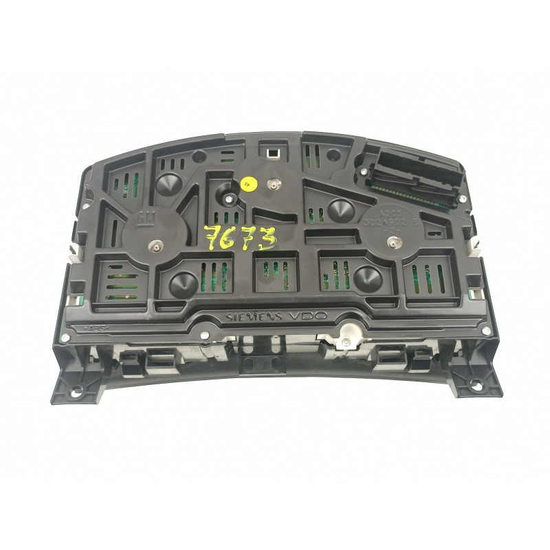 Recambio de cuadro instrumentos para opel zafira 1.9 td z19dt referencia OEM IAM 13216685  