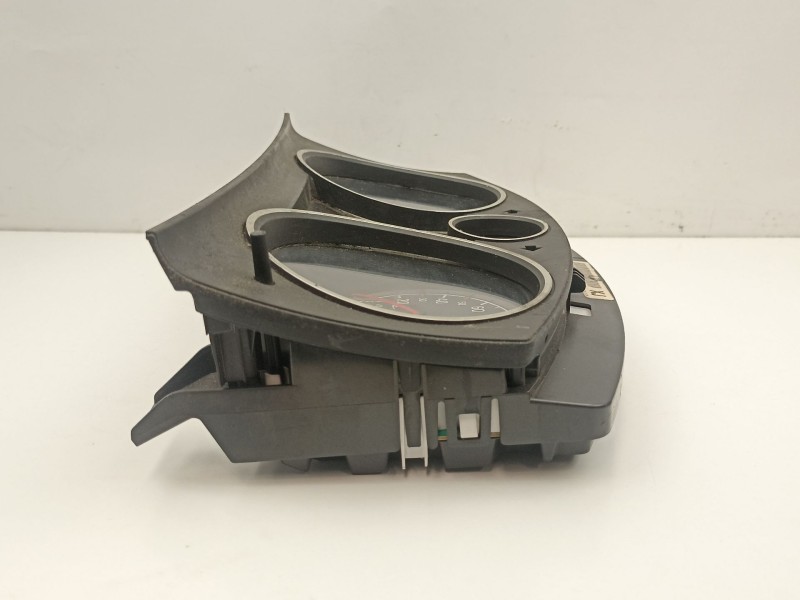 Recambio de cuadro instrumentos para opel zafira 1.9 cdti referencia OEM IAM 13225988  