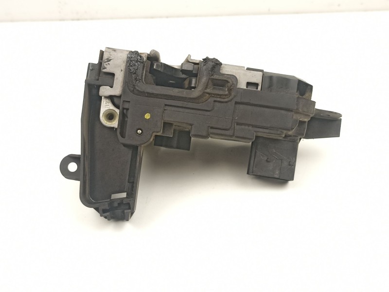 Recambio de cerradura puerta delantera izquierda para opel zafira 1.9 cdti referencia OEM IAM 13210748  