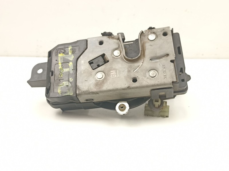 Recambio de cerradura puerta delantera izquierda para opel zafira 1.9 cdti referencia OEM IAM 13210748  