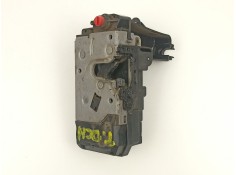 Recambio de cerradura puerta trasera derecha para opel zafira 1.9 cdti referencia OEM IAM 13210739   2