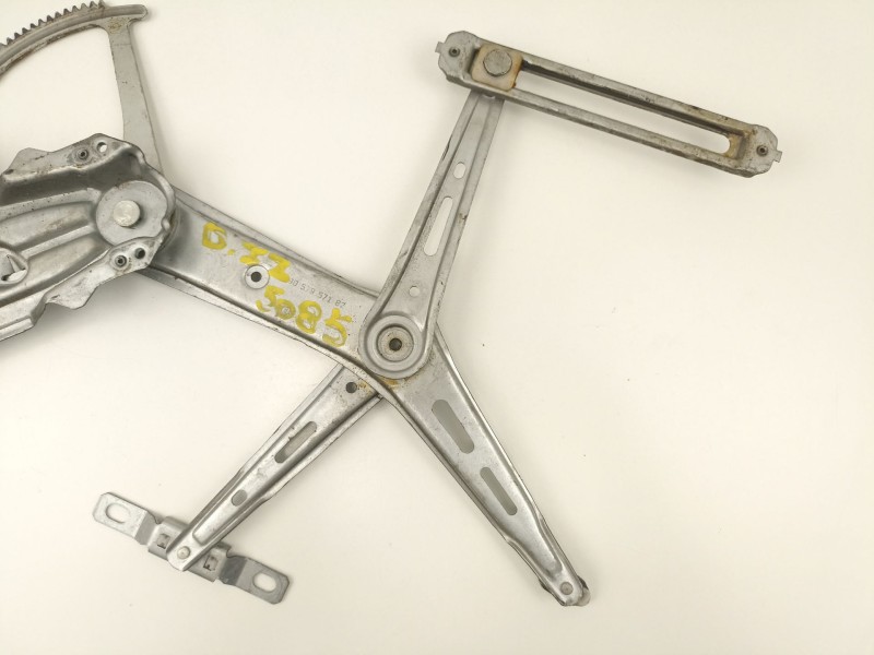 Recambio de elevalunas delantero izquierdo para opel zafira 2.0 td referencia OEM IAM 90579355 101249200 