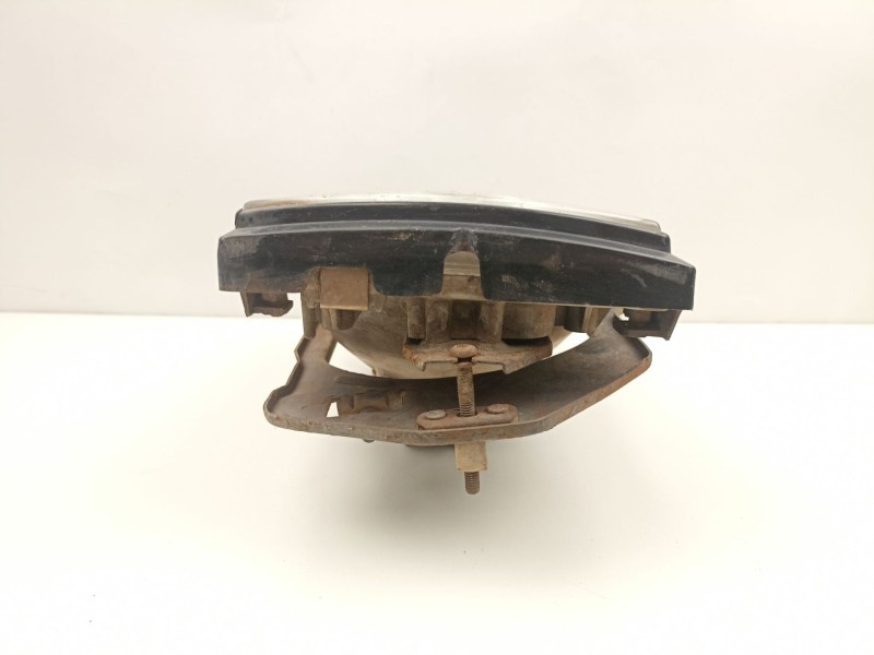 Recambio de faro derecho para opel monterey 3.1 turbodiesel referencia OEM IAM 94358888  