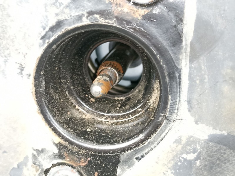 Recambio de servofreno para hyundai tucson 2.0 td -4ea referencia OEM IAM 585002E450  