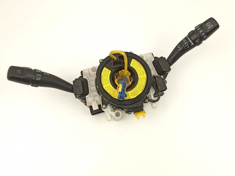 Recambio de mando luces y limpias para hyundai tucson 2.0 td -4ea referencia OEM IAM 934502E145  