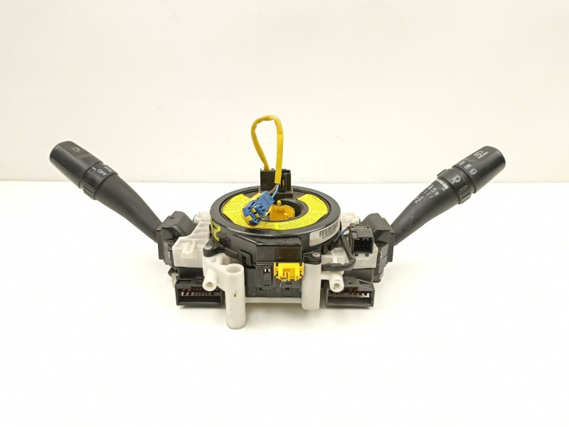 Recambio de mando luces y limpias para hyundai tucson 2.0 td -4ea referencia OEM IAM 934502E145  