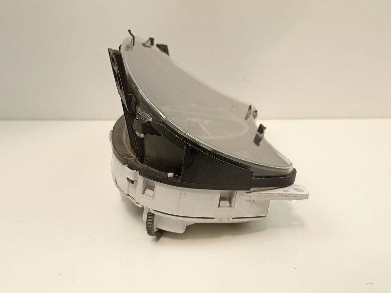 Recambio de cuadro instrumentos para hyundai tucson 2.0 crdi referencia OEM IAM 940112E020  