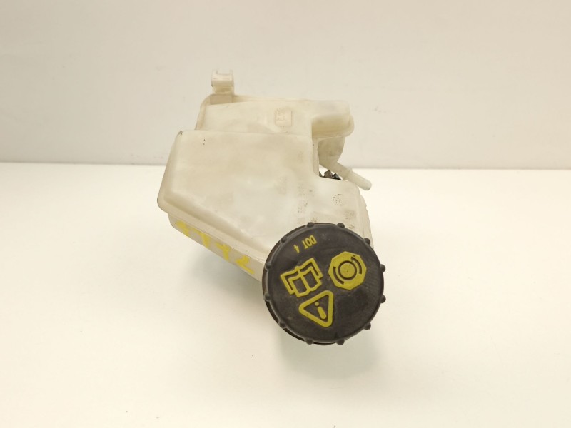 Recambio de bomba de freno para ford fiesta (cbk) newport referencia OEM IAM 4S612140KF  