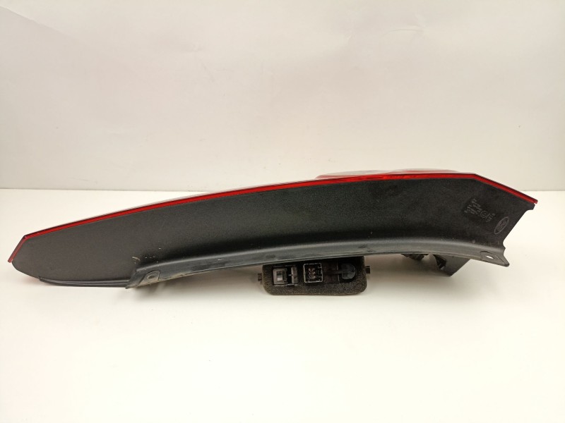 Recambio de piloto trasero derecho para ford fiesta (cbk) newport referencia OEM IAM 6S6113404AG  
