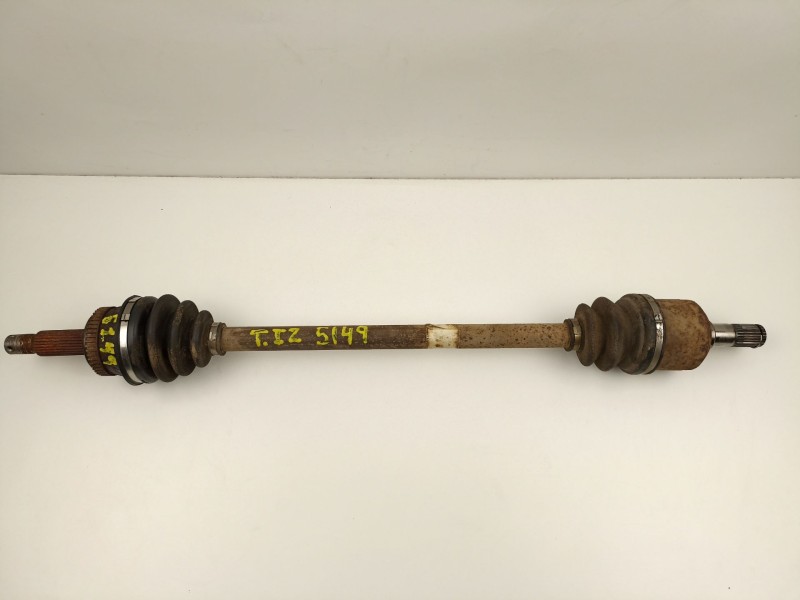 Recambio de transmision trasera izquierda para hyundai tucson 2.0 crdi referencia OEM IAM 496002E000  