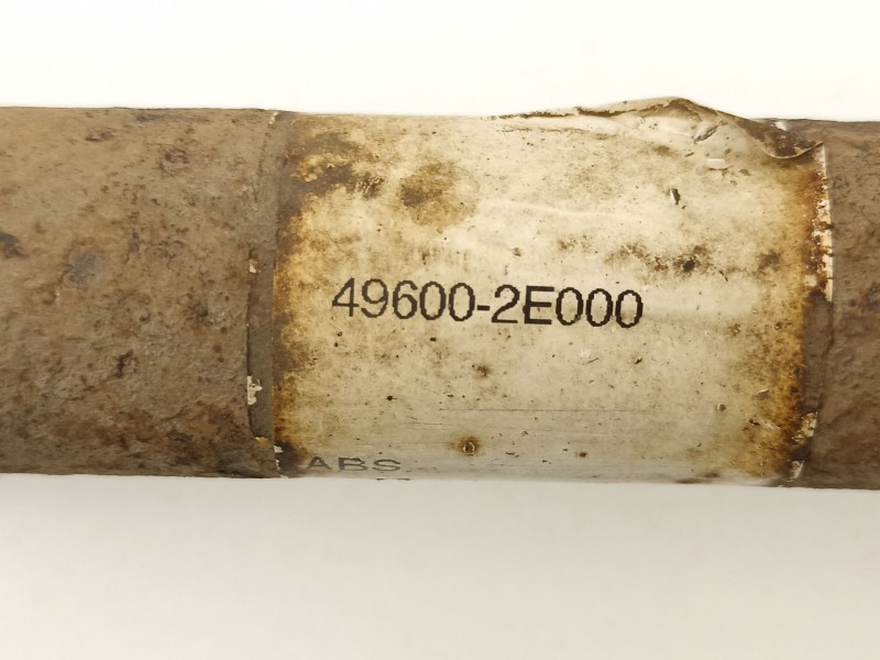 Recambio de transmision trasera izquierda para hyundai tucson 2.0 crdi referencia OEM IAM 496002E000  