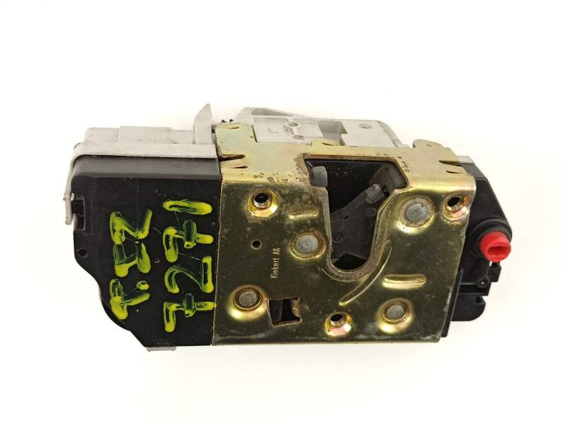 Recambio de cerradura puerta trasera izquierda para peugeot 406 2.0 hdi referencia OEM IAM 913758  