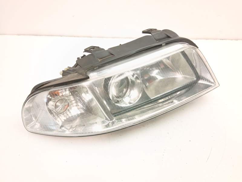 Recambio de faro derecho para audi a4 b5 (8d2) 1.8 t referencia OEM IAM 8D0941004AK 89300381 