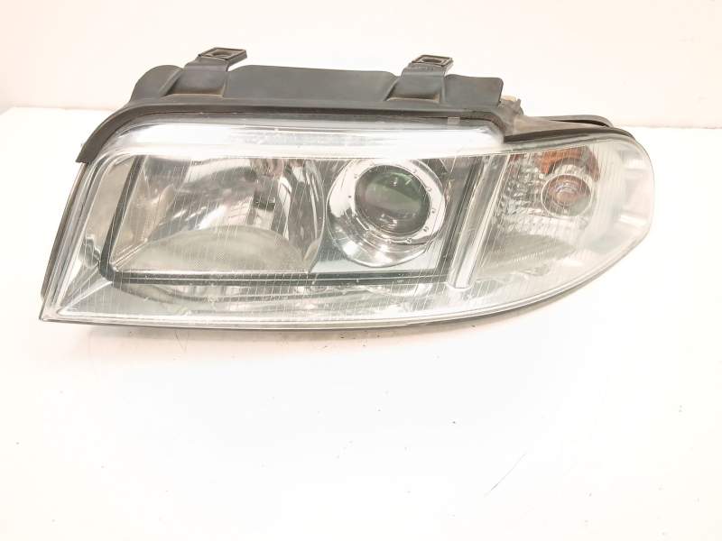 Recambio de faro izquierdo para audi a4 b5 (8d2) 1.8 t referencia OEM IAM 8D0941003AK 89300371 