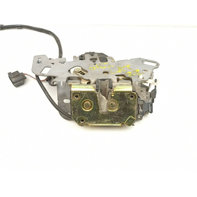 Recambio de cerradura puerta corredera izquierda para chrysler voyager 2.5 td referencia OEM IAM 5019053AC  