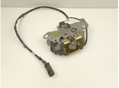 Recambio de cerradura puerta corredera derecha para chrysler voyager 2.5 td referencia OEM IAM 5019052AC