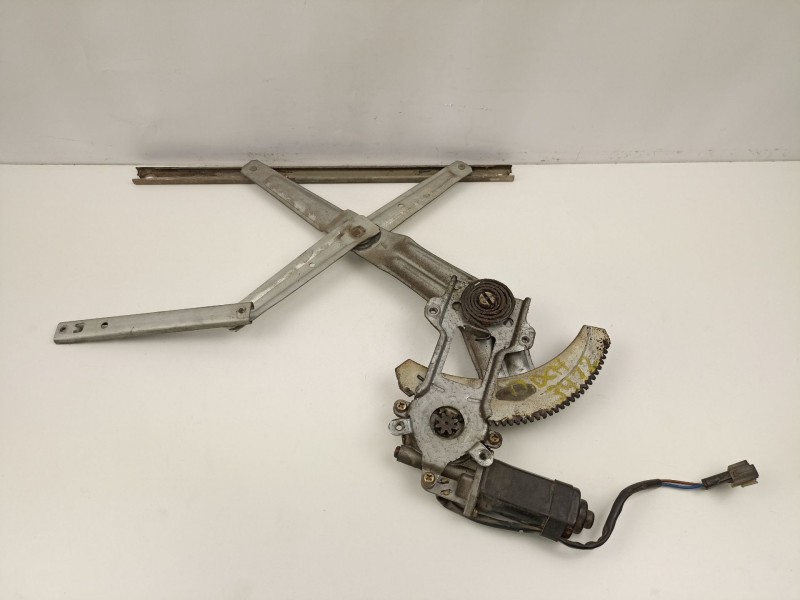 Recambio de elevalunas delantero derecho para ssangyong musso 2.9 td /om662 referencia OEM IAM 7230205101  