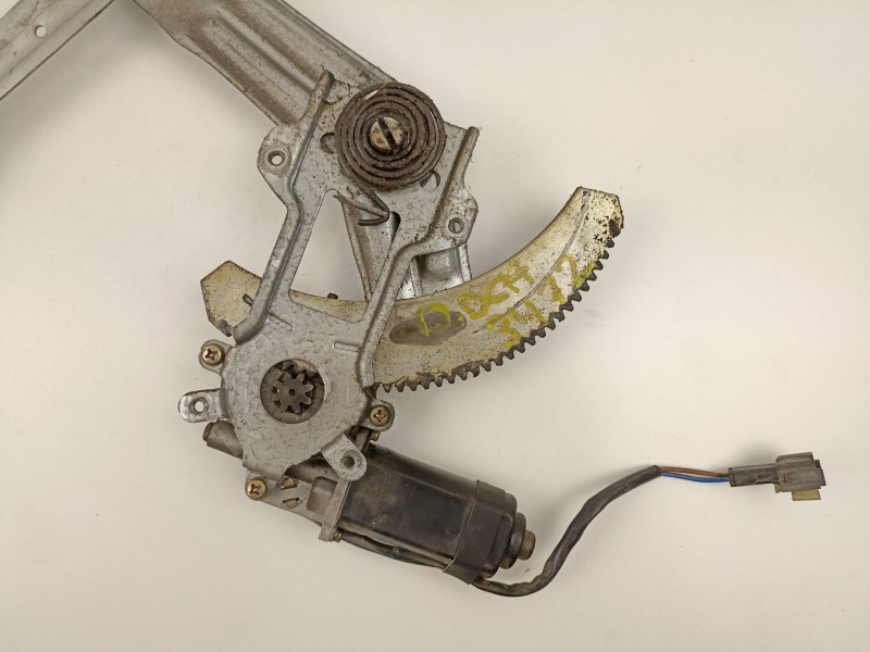 Recambio de elevalunas delantero derecho para ssangyong musso 2.9 td /om662 referencia OEM IAM 7230205101  