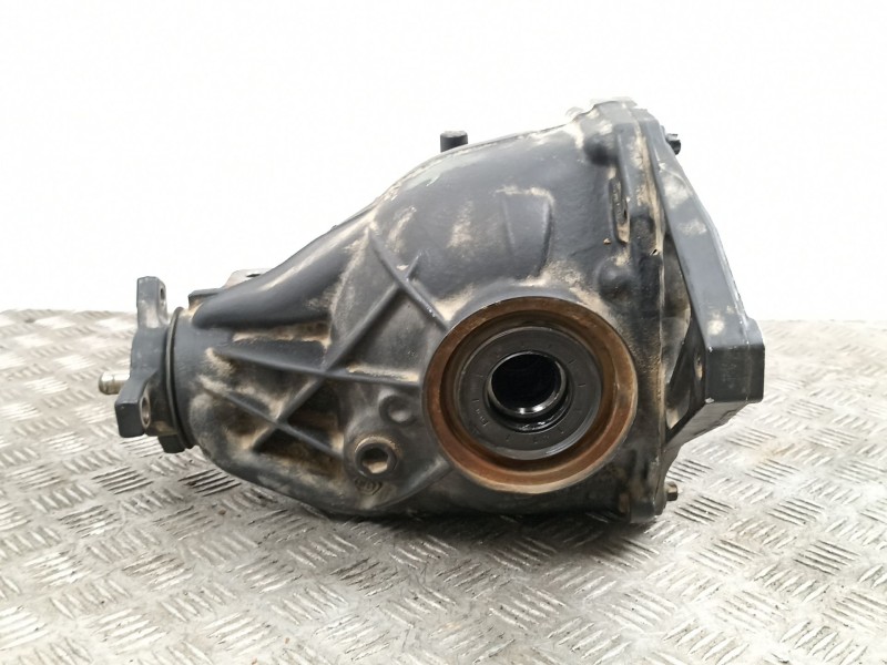 Recambio de diferencial trasero para mercedes-benz clase c (w203) berlina 2.2 cdi cat referencia OEM IAM A2093510205  