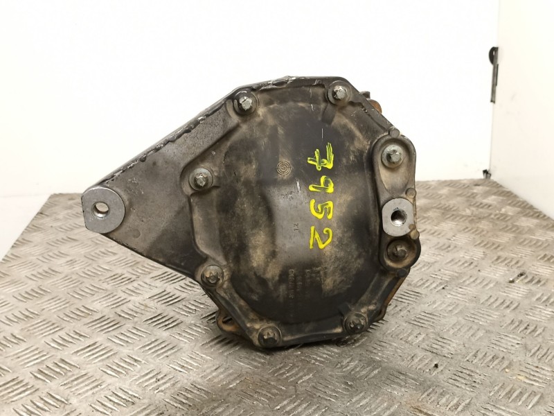 Recambio de diferencial trasero para mercedes-benz clase c (w203) berlina 2.2 cdi cat referencia OEM IAM A2093510205  