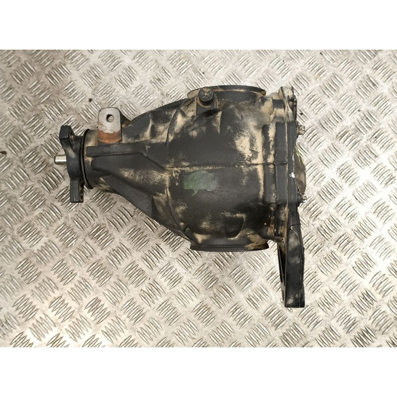 Recambio de diferencial trasero para mercedes-benz clase c (w203) berlina 2.2 cdi cat referencia OEM IAM A2093510205  