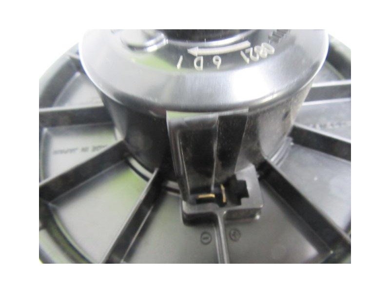 Recambio de motor calefaccion : toyota yaris : 1.0 g - g 1sz-fe (68cv) 3p [2002] para toyota yaris 1.0 g - g 1sz-fe referencia O