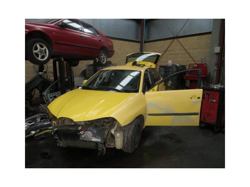 SEAT IBIZA III (6L1)