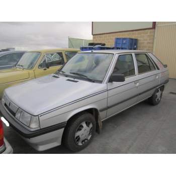RENAULT 11