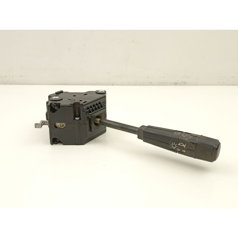 Recambio de mando luces y limpias para renault express furgón (f40_, g40_) 1.4 (f402) referencia OEM IAM 7700779566  